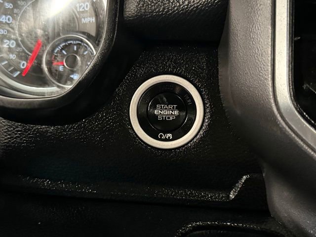 Used 2022 RAM 1500 Laramie AWD/4WD image 19