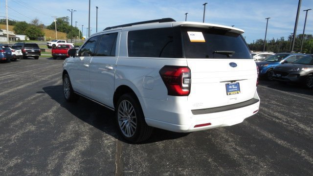 Certified 2023 Ford Expedition Max Limited image 3