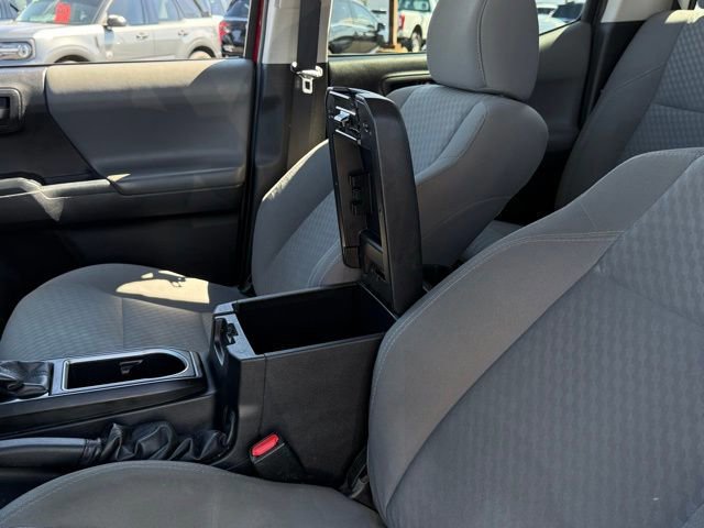Used 2020 Toyota Tacoma SR AWD/4WD image 37