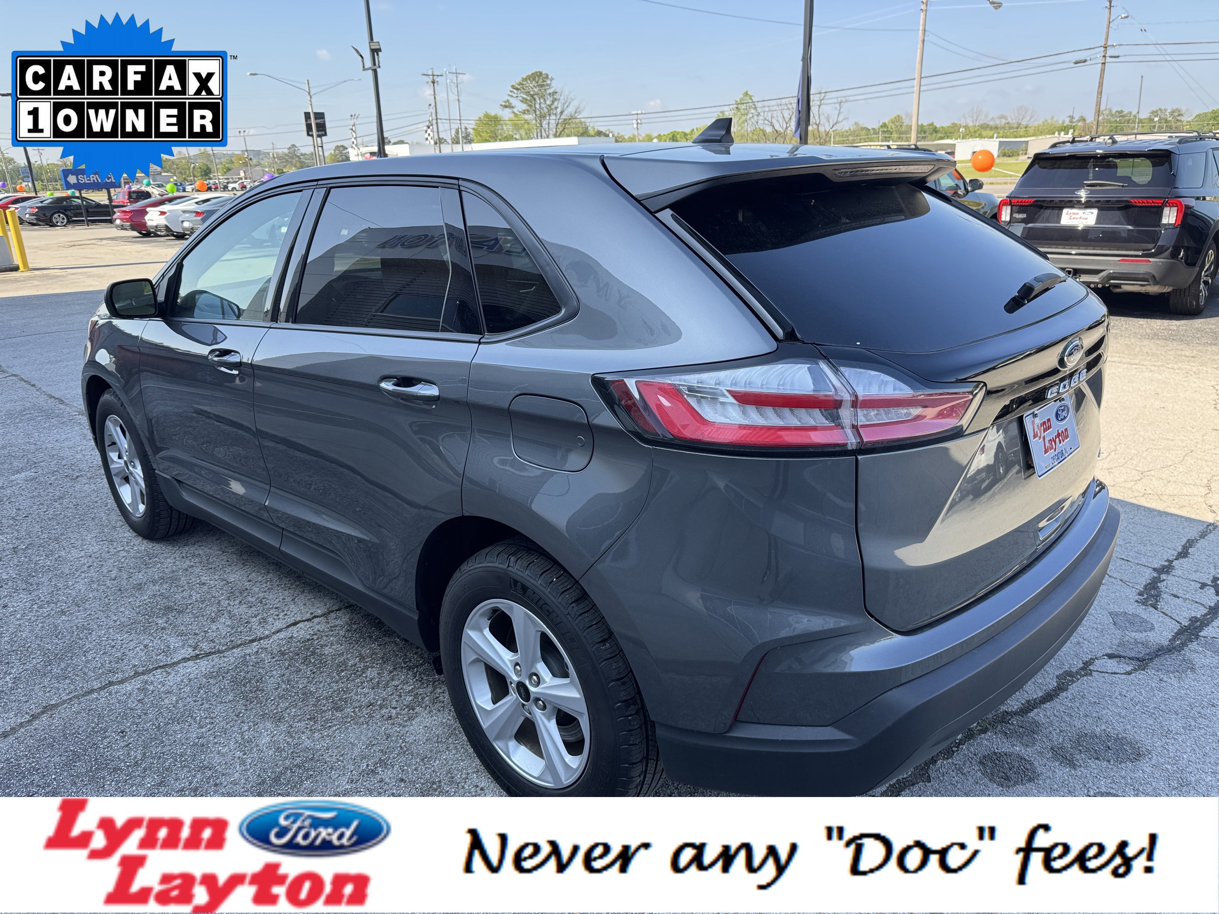 Certified 2024 Ford Edge SE image 2