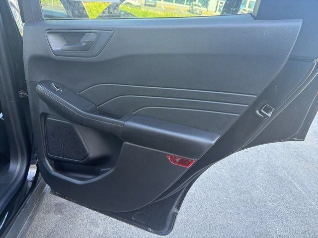 Certified 2023 Ford Escape Active AWD/4WD image 19