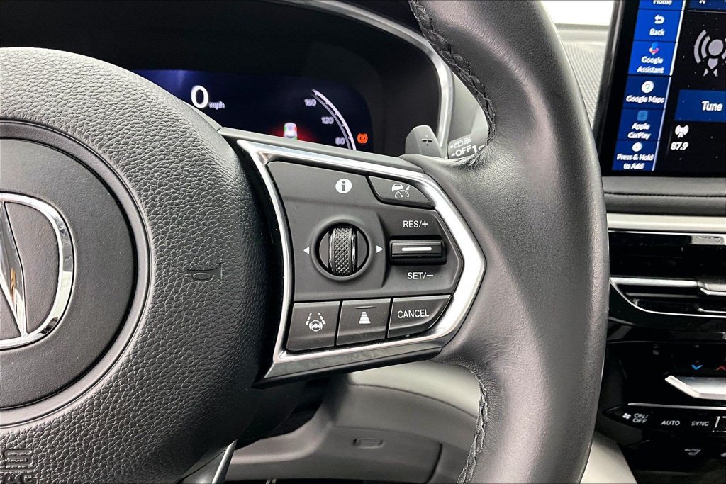 Used 2025 Acura MDX w/ Technology Package FWD image 19