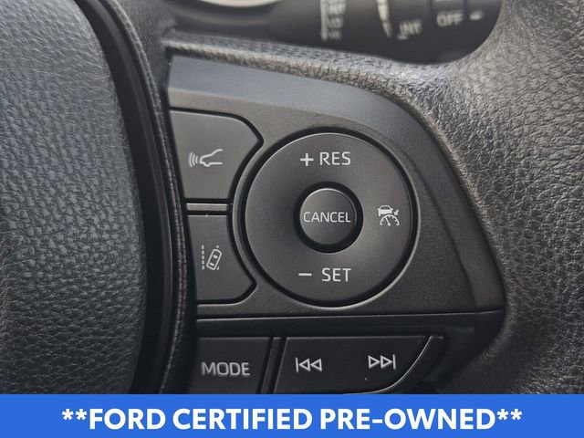 Used 2022 Toyota RAV4 XLE image 23