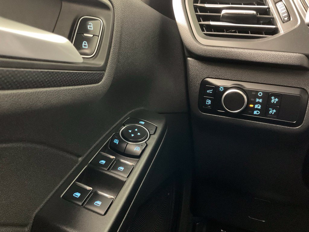 Certified 2023 Ford Escape ST-Line w/ Equipment Group 301A FWD image 19