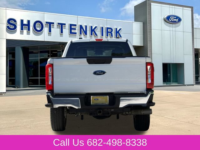 Certified 2025 Ford F250 XLT w/ FX4 Off-Road Package AWD/4WD image 8