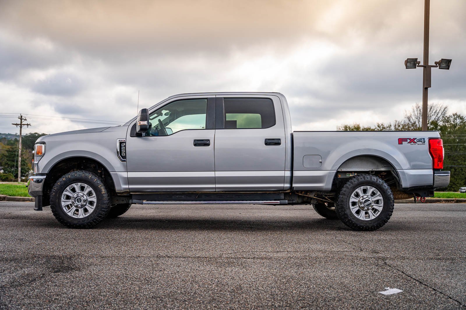 Certified 2020 Ford F250 XL w/ STX Appearance Package image 4