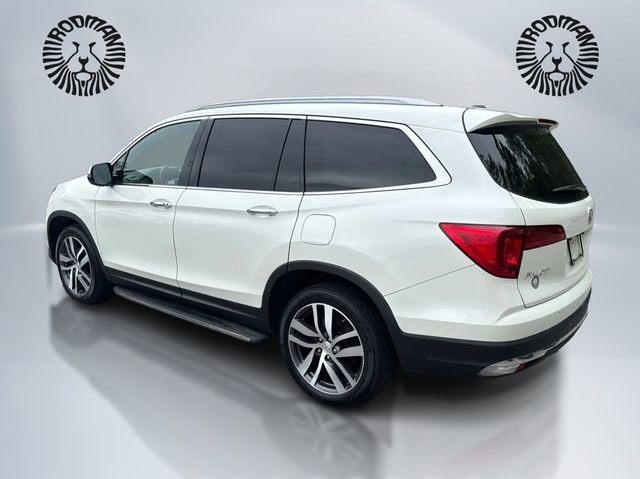 Used 2018 Honda Pilot Touring image 7