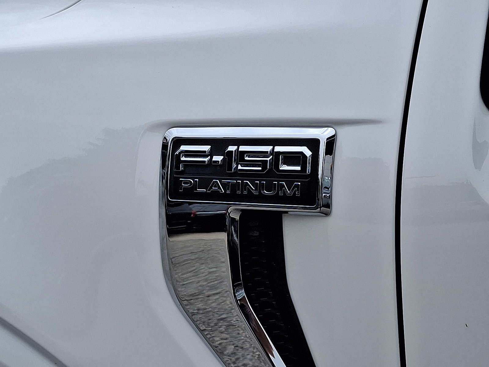 Certified 2023 Ford F150 Platinum w/ Equipment Group 701A High AWD/4WD image 34