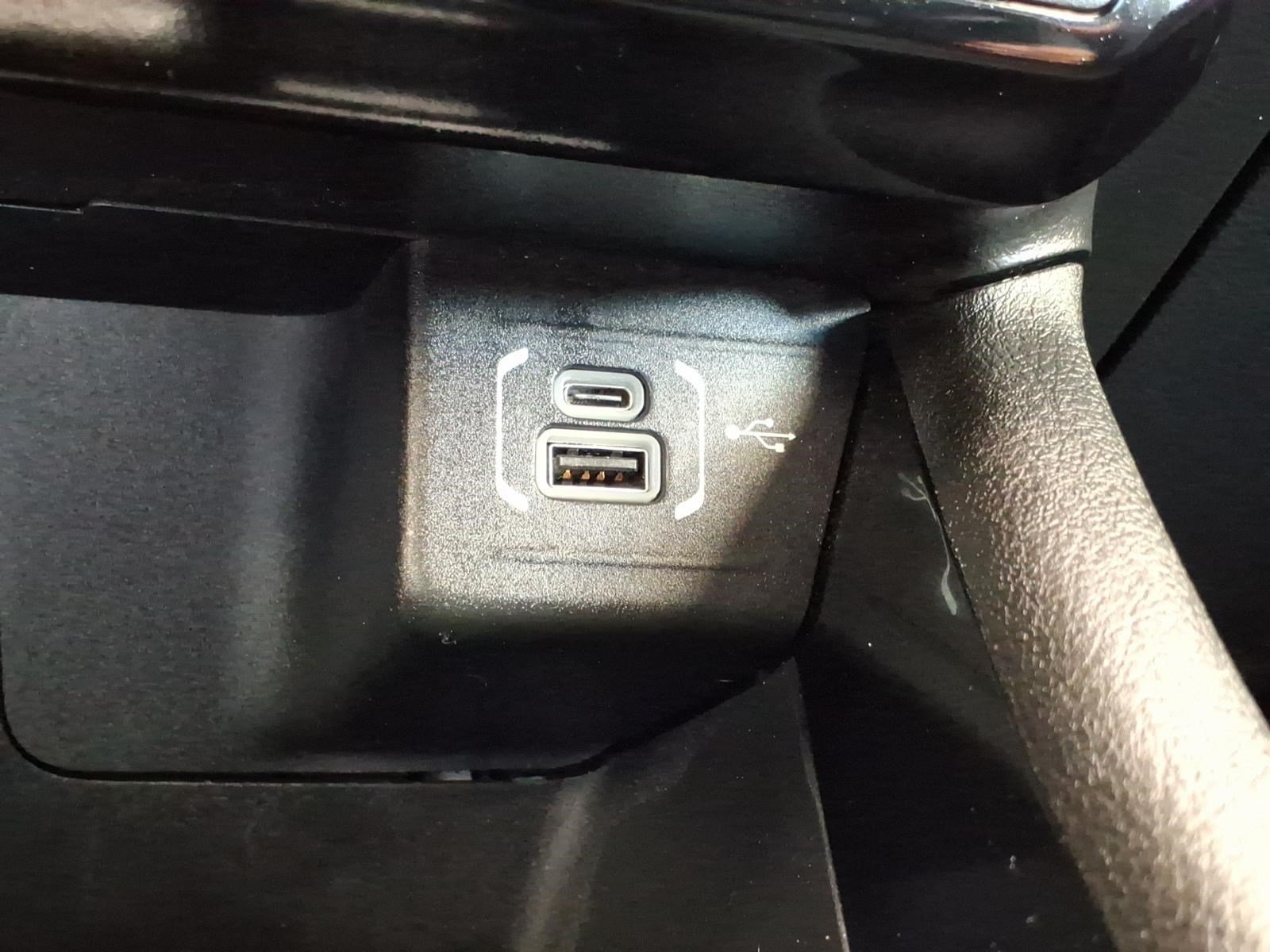 Used 2025 Jeep Compass Trailhawk AWD/4WD image 26