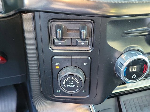 Certified 2021 Ford F150 Platinum w/ Equipment Group 701A High image 16