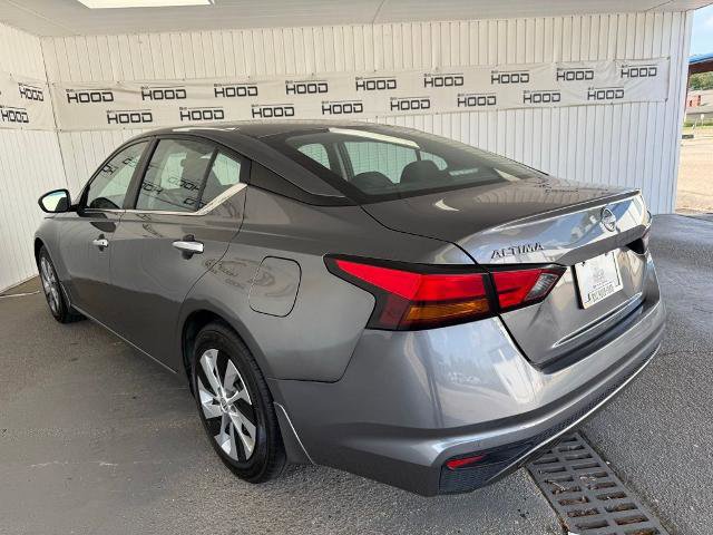 Used 2024 Nissan Altima 2.5 S FWD image 2