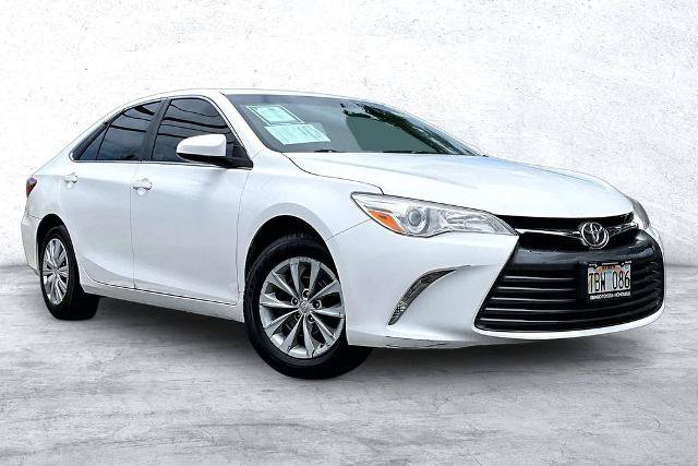 Used 2017 Toyota Camry XLE FWD image 11