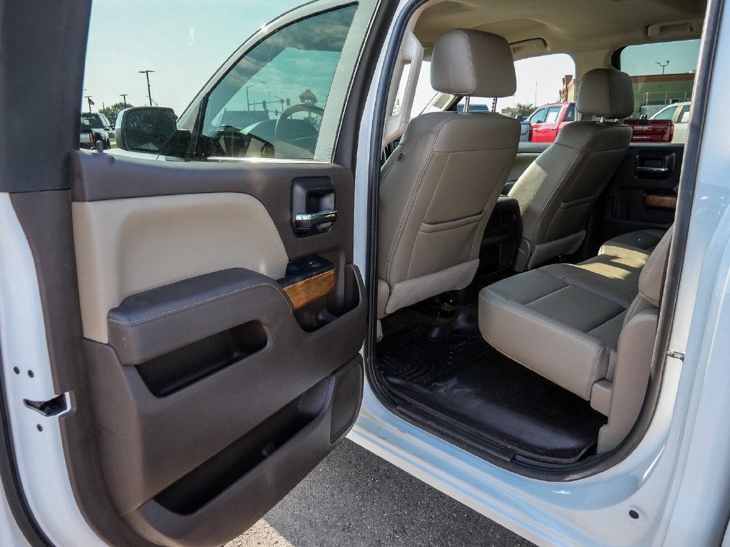 Used 2018 Chevrolet Silverado 1500 LTZ w/ Texas Edition AWD/4WD image 21