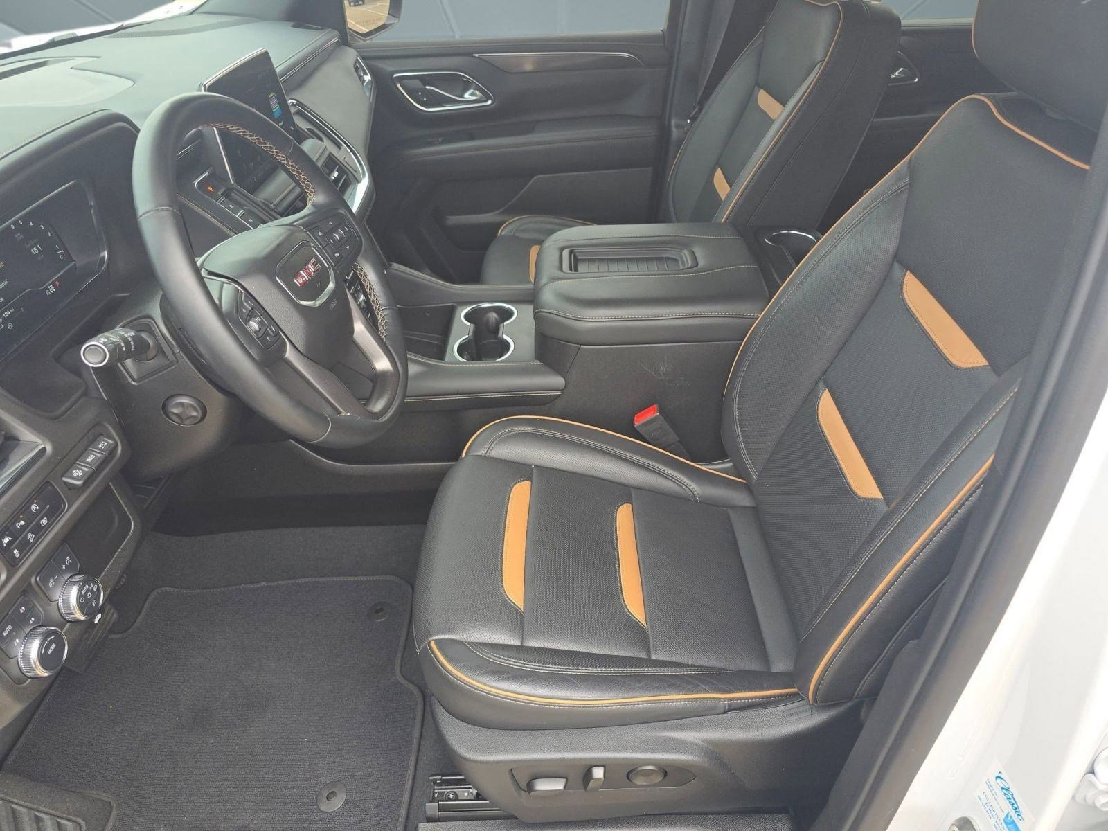Used 2024 GMC Yukon AT4 w/ Technology Package image 5