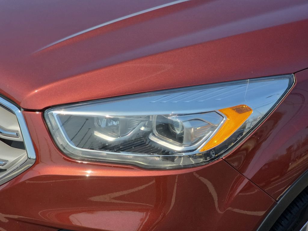 Certified 2018 Ford Escape Titanium w/ Ford Safe & Smart Package image 28