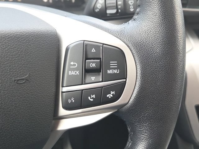Certified 2021 Ford Explorer XLT w/ Equipment Group 202A AWD/4WD image 40