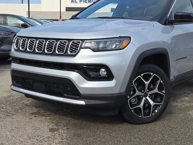 Used 2025 Jeep Compass Limited image 6