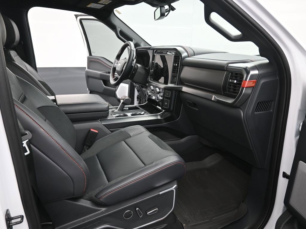 Certified 2025 Ford F150 Raptor image 24