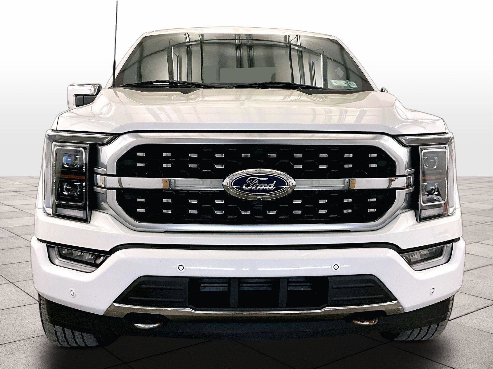 Certified 2022 Ford F150 Platinum w/ Equipment Group 701A High AWD/4WD image 3