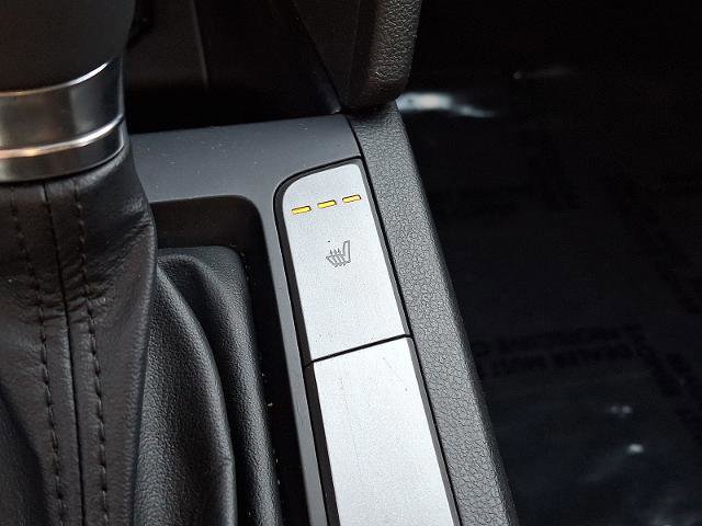 Used 2020 Hyundai Elantra Value Edition w/ Winter Weather Package image 23