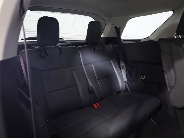 Certified 2025 Ford Explorer Active w/ Active Comfort Package image 13