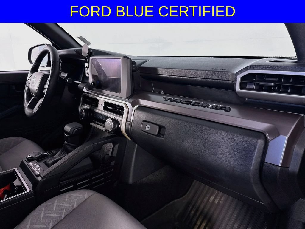 Used 2026 Toyota Tacoma SR5 AWD/4WD image 31