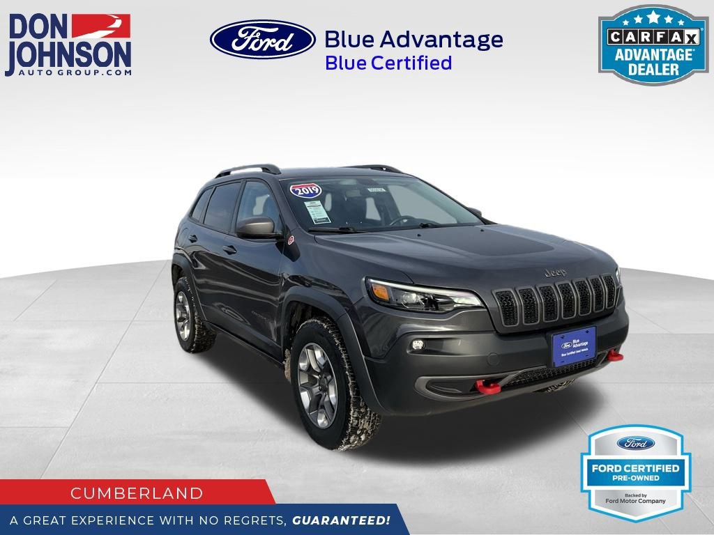 Used 2019 Jeep Cherokee Trailhawk w/ Cold Weather Group image 7