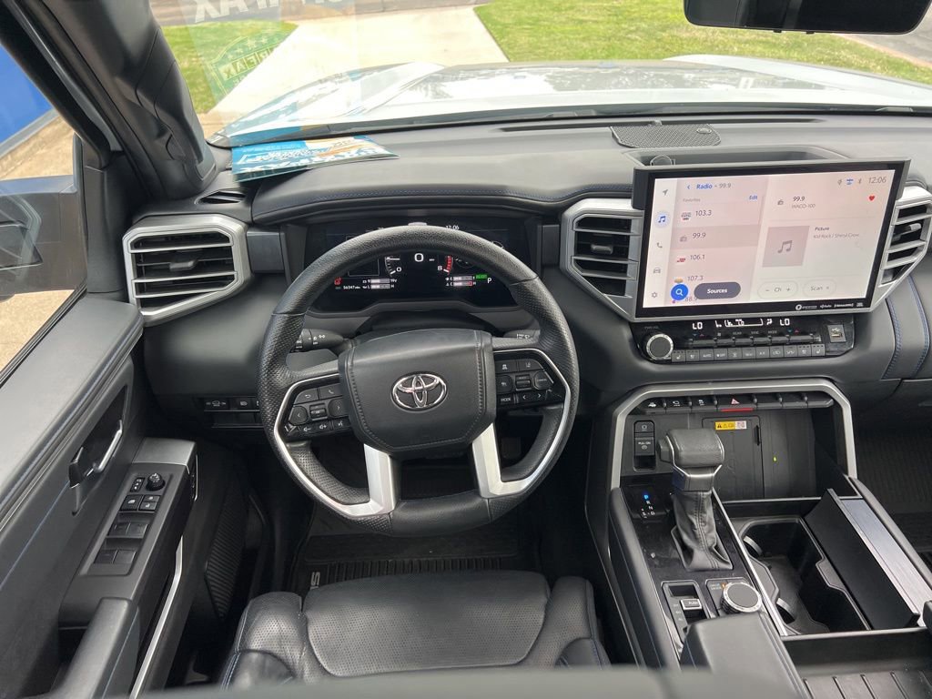 Used 2023 Toyota Sequoia Platinum AWD/4WD image 25