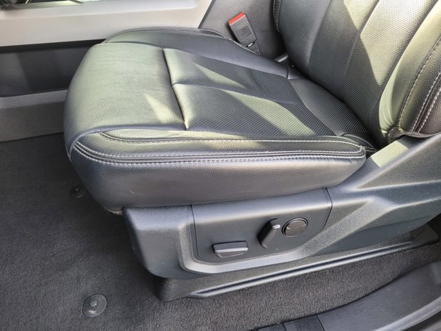 Certified 2020 Ford F250 Lariat w/ Lariat Ultimate Package image 16