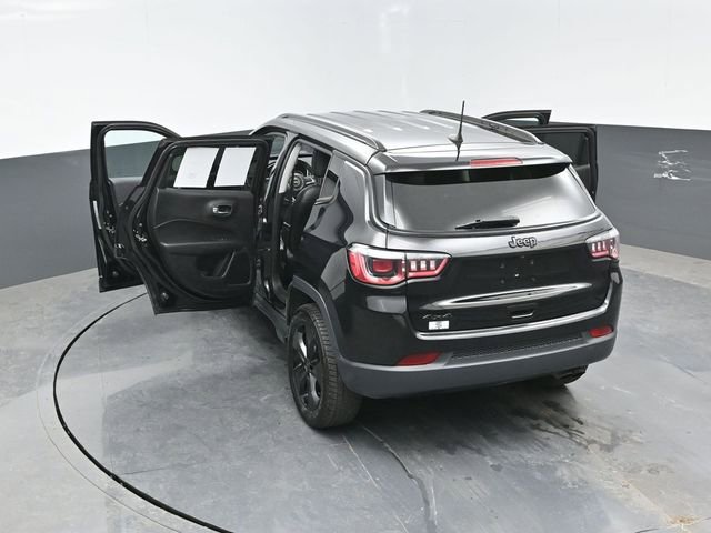 Used 2019 Jeep Compass Latitude AWD/4WD image 24