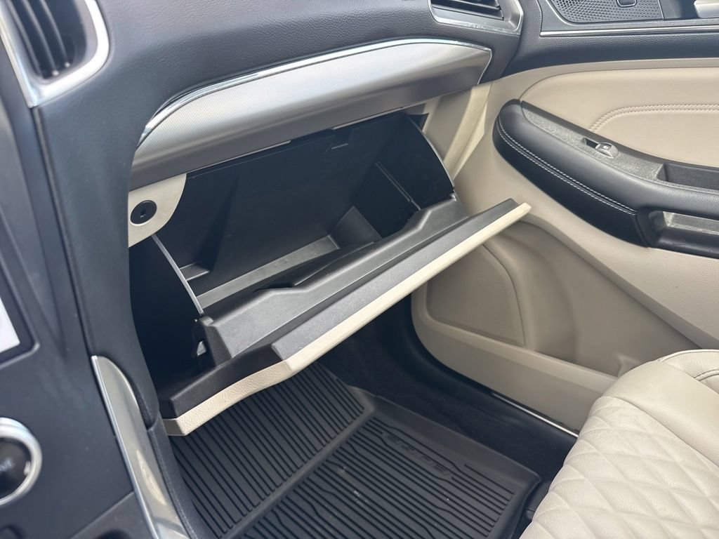 Certified 2023 Ford Edge Titanium AWD/4WD image 41