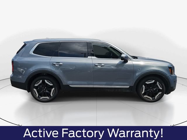 Used 2024 Kia Telluride EX FWD image 3
