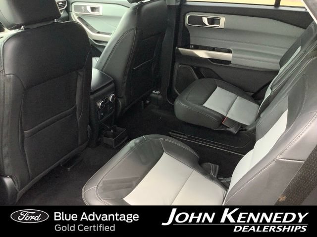 Certified 2023 Ford Explorer XLT w/ Equipment Group 202A AWD/4WD image 31
