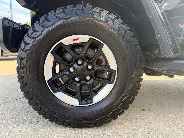 Used 2021 Jeep Wrangler Unlimited Rubicon w/ Dual Top Group image 5