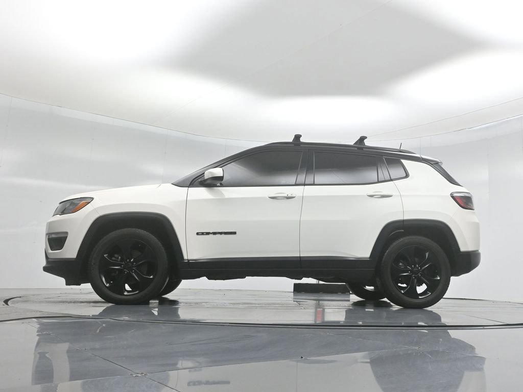Used 2020 Jeep Compass Latitude image 23