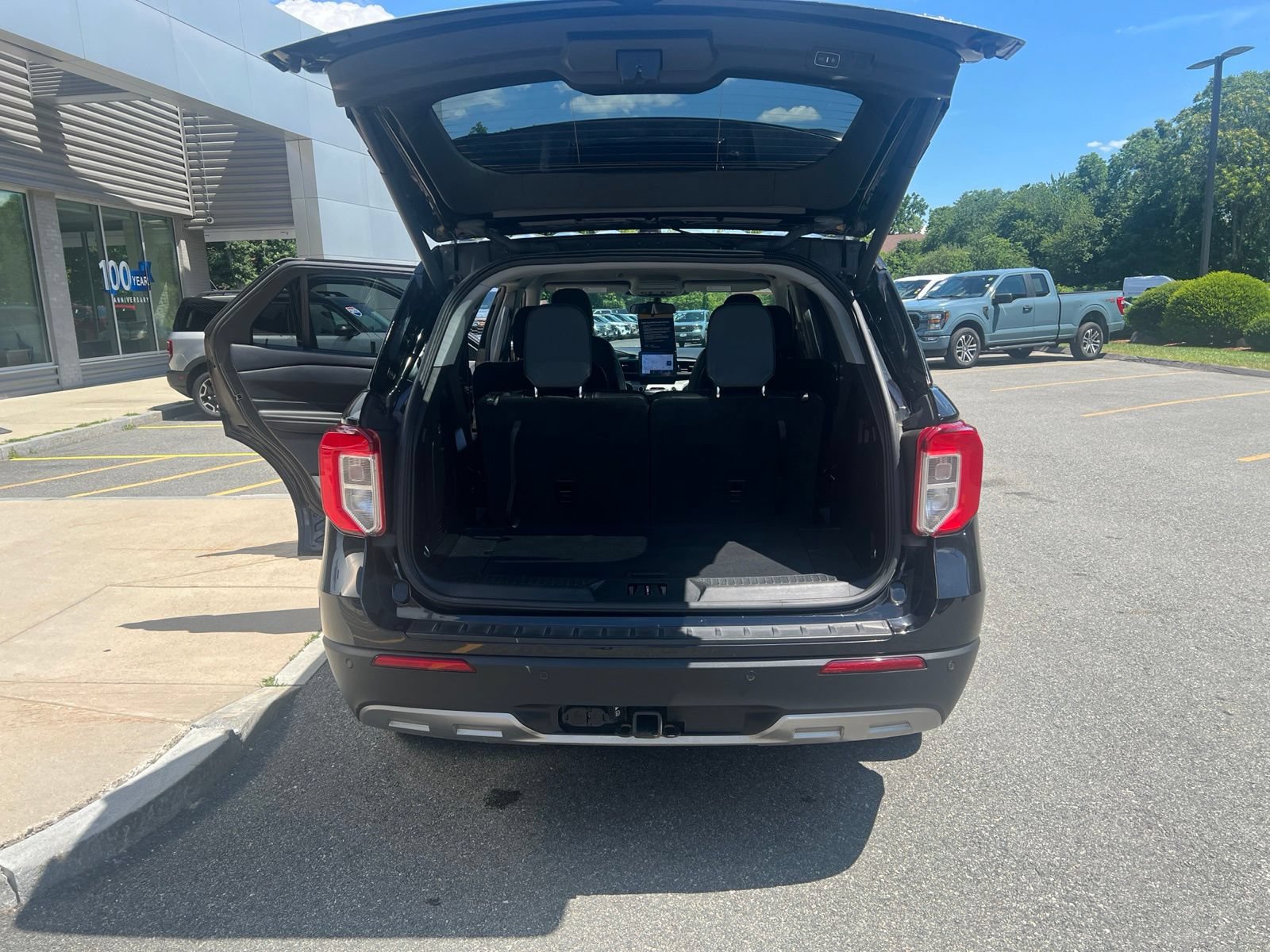 Certified 2023 Ford Explorer XLT w/ Equipment Group 202A AWD/4WD image 11