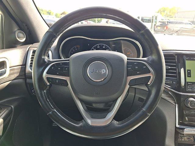 Used 2021 Jeep Grand Cherokee Laredo X AWD/4WD image 16