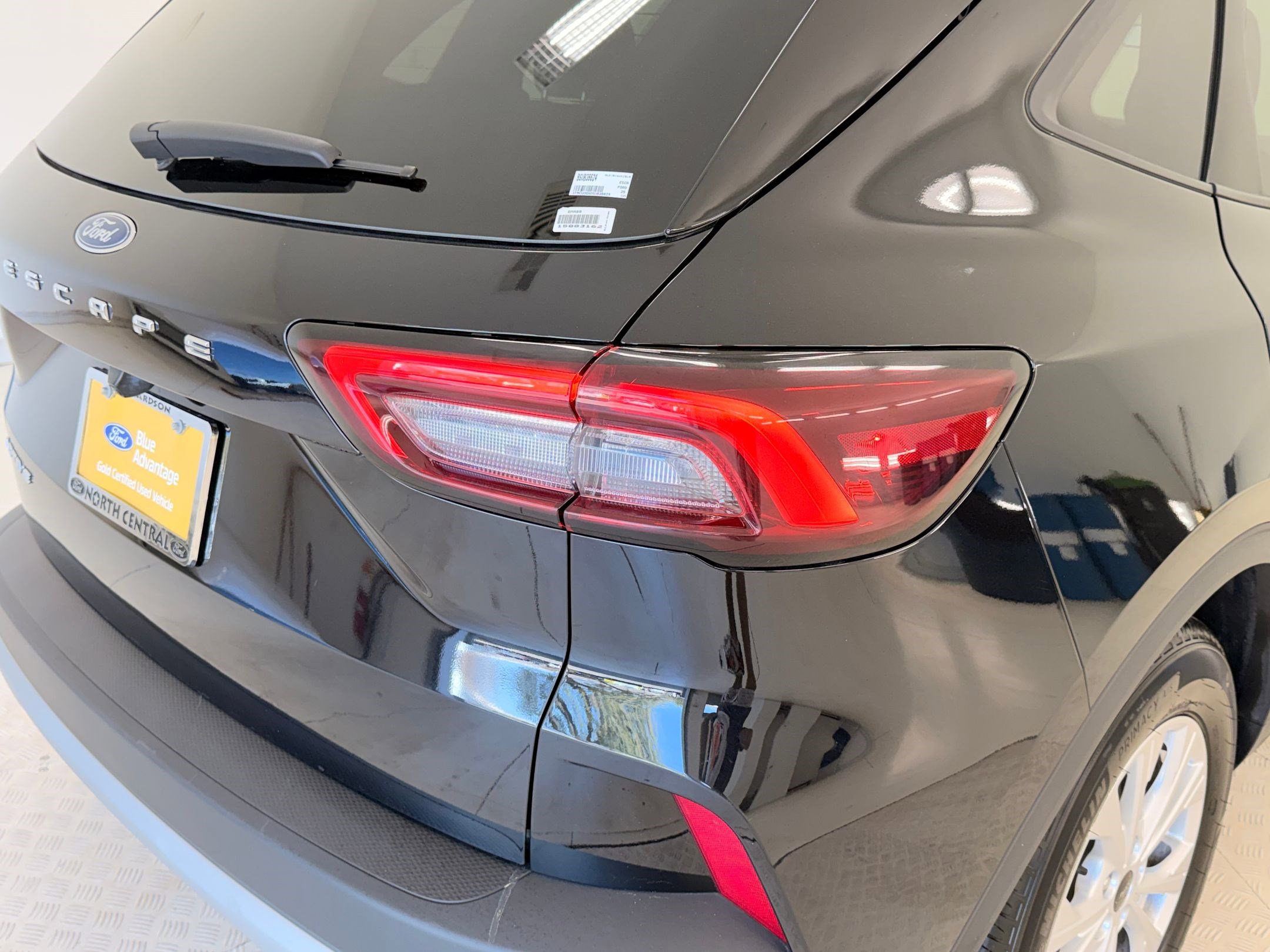 Certified 2025 Ford Escape Active image 13