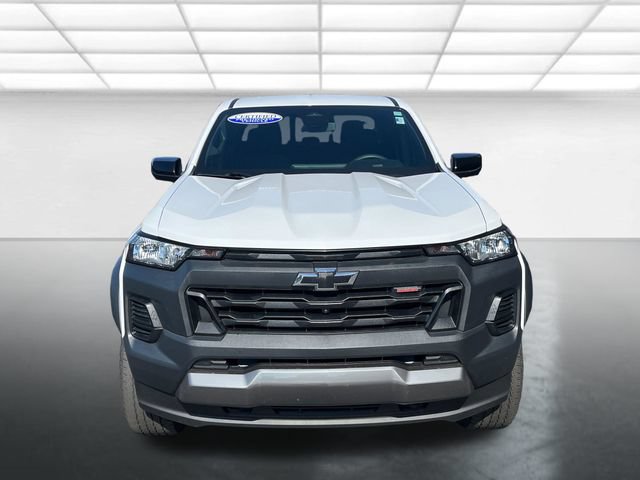 Used 2023 Chevrolet Colorado Trail Boss w/ Technology Package AWD/4WD image 2