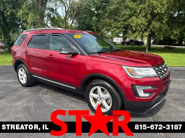 Certified 2017 Ford Explorer XLT FWD image 1