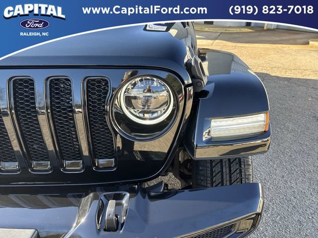 Used 2022 Jeep Wrangler Unlimited Sahara image 11