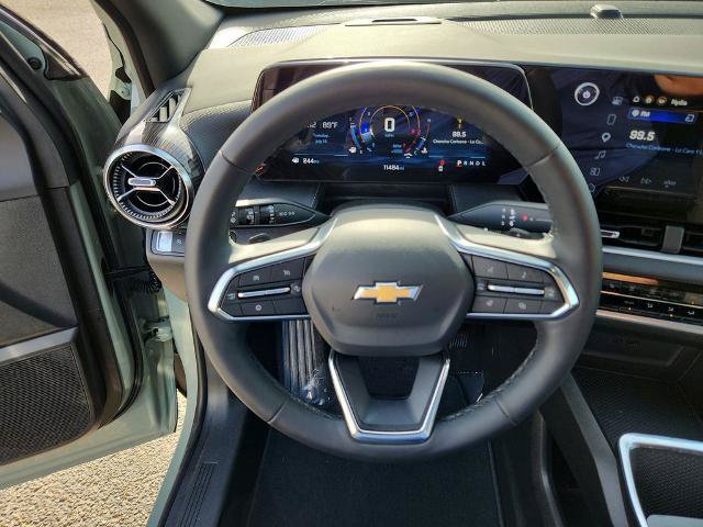 Used 2026 Chevrolet Equinox LT FWD image 13