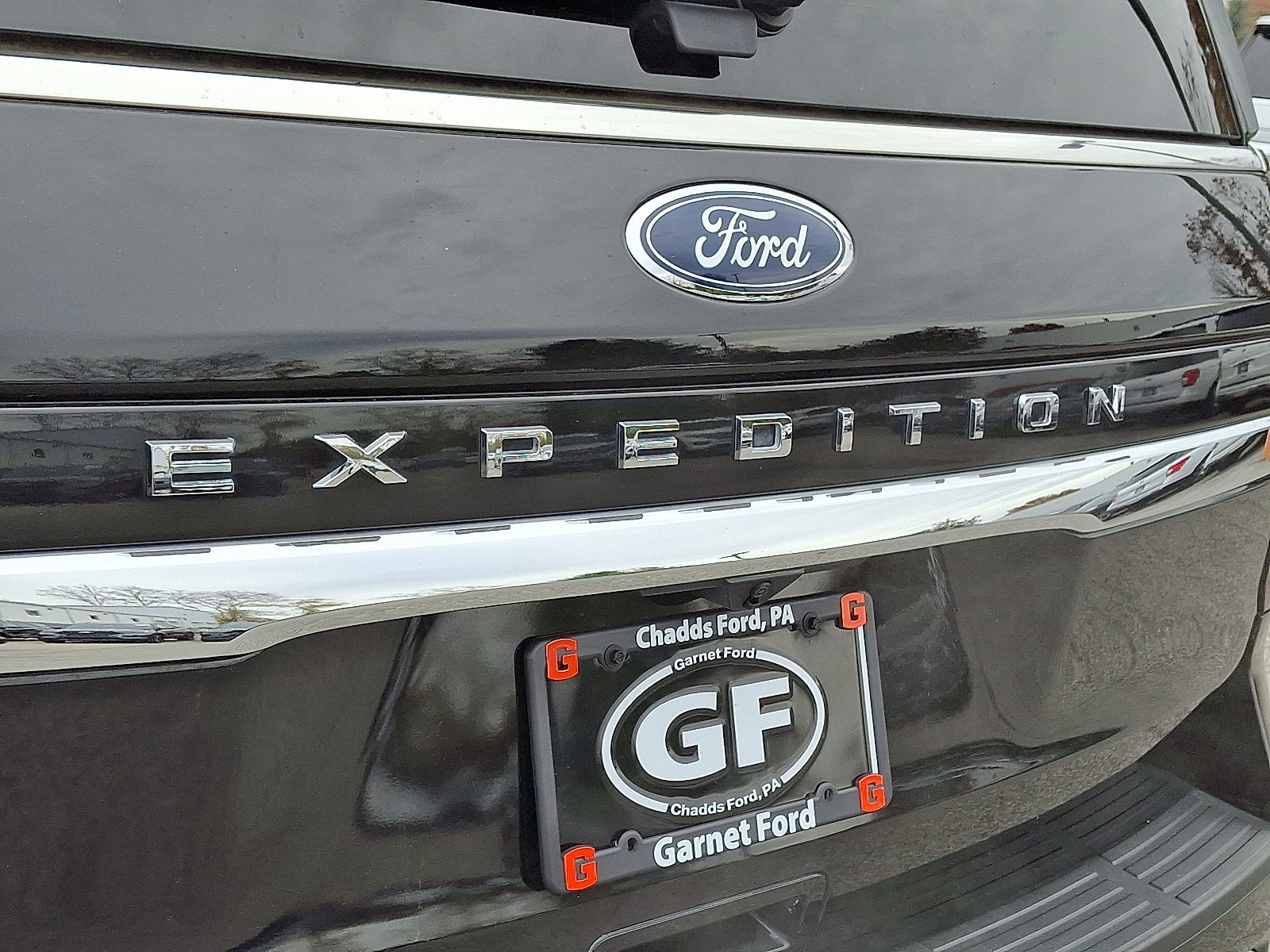 Certified 2024 Ford Expedition Limited image 34