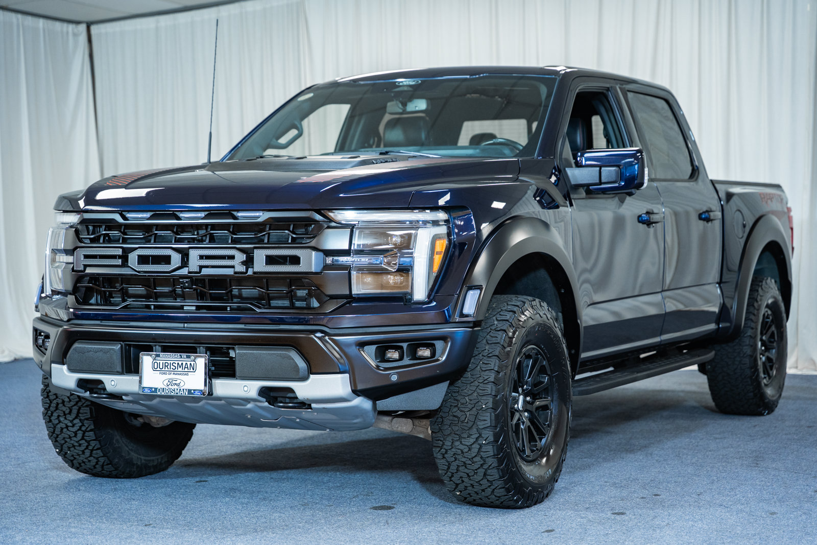 Certified 2024 Ford F150 Raptor AWD/4WD image 3