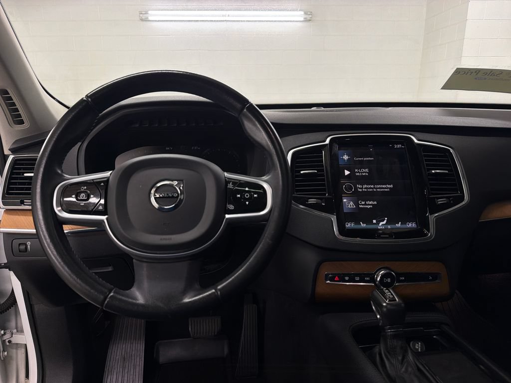 Used 2022 Volvo XC90 T6 Momentum w/ Advanced Package AWD/4WD image 8