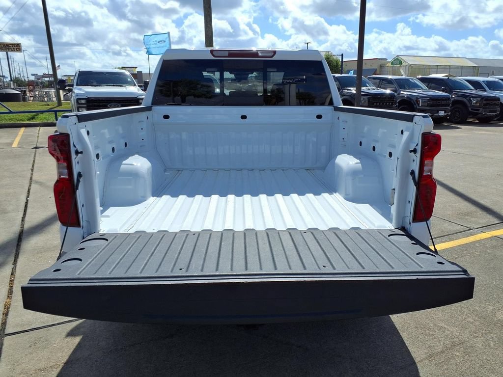 Used 2024 Chevrolet Silverado 1500 LT w/ Z71 Off-Road Package AWD/4WD image 30