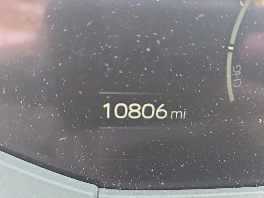 Used 2024 Toyota Prius Limited image 11