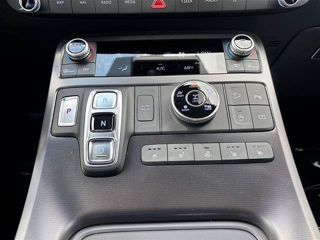 Used 2025 Hyundai Palisade Calligraphy AWD/4WD image 18