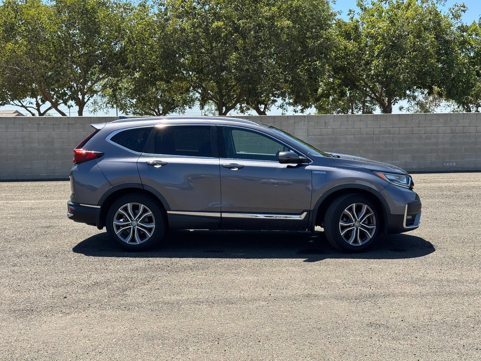 Used 2022 Honda CR-V Touring video 2