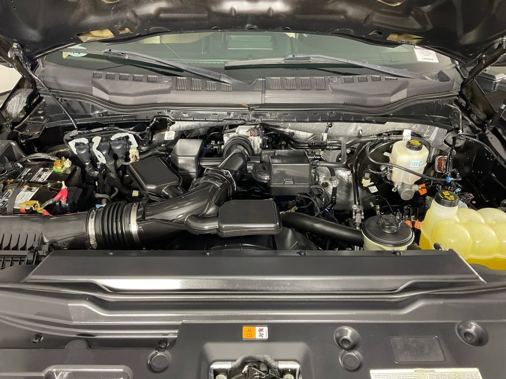 Certified 2021 Ford F250 Lariat w/ Lariat Value Package AWD/4WD image 8